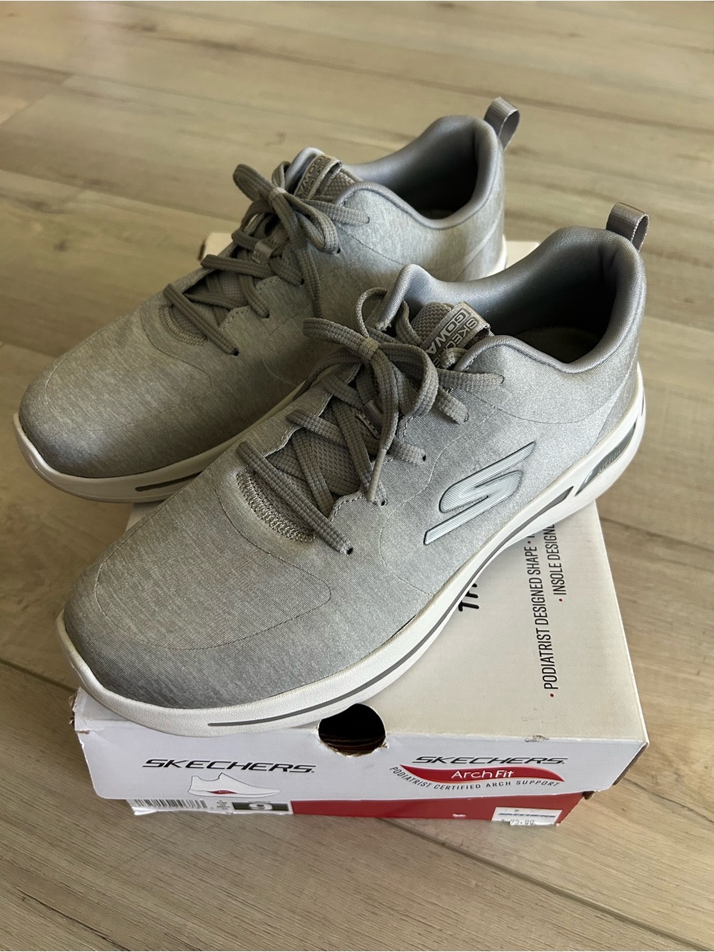Skechers Women’s Gray Go Walk Arch Fit Athletic Lace-Up Sneakers